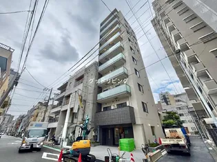 西田マンション【2階】の外観
