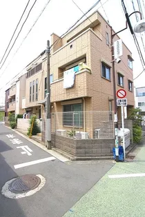 フォンテーヌ大倉山【1階】の外観