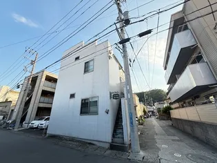 ラビリンスV【2階】の外観