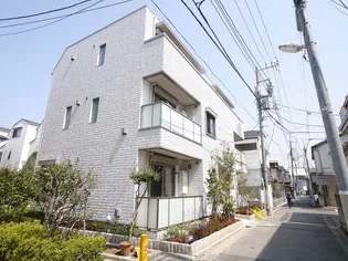 ヴィ ヒューモア【3階】の外観