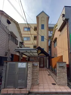 シャルマン香里【1階】の外観