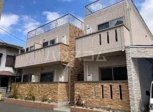 ドエル芦花【2階】の外観