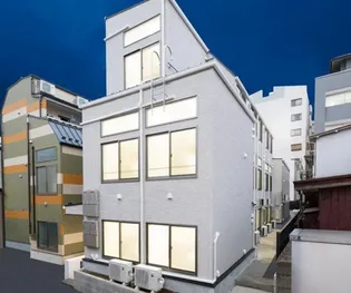 東京都新宿区原町3【アパート】の外観