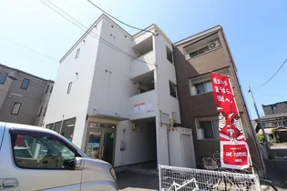 新潟県新潟市中央区学校町通2番町【アパート】の外観