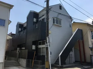 マキシム名島の画像