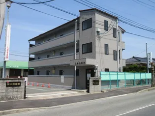 A新コーポ大和【1階】の外観