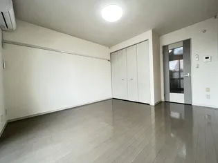 クレール・レヴィー【2階】の内装