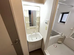 クレール・レヴィー【2階】の内装