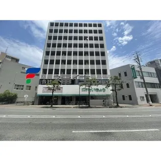 ベローザ六本松【9階】の外観