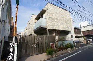 BRICK COURT南大泉の画像