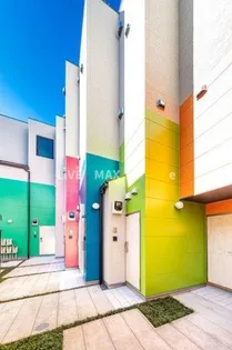 東京都目黒区五本木1【マンション】の外観