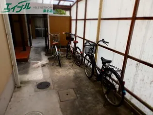 ドミール水谷【2階】の地図