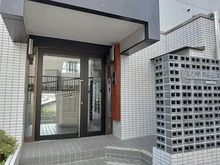 ルーラル三田【4階】の外観