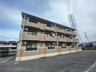 クロシェット【3階】の外観