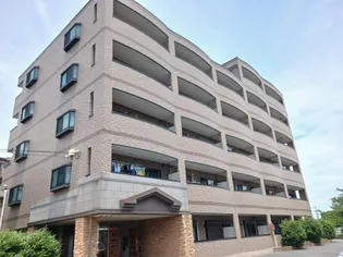 ノーブル ブローテ【3階】の外観