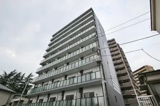 埼玉県川口市金山町【マンション】の外観