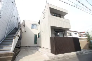 メゾンクォード【1階】の外観