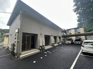 M BELLの画像
