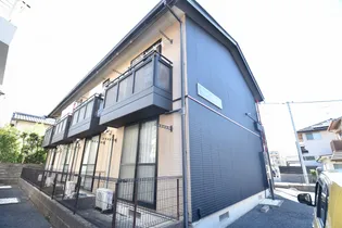 ヴィレッジストーン【2階】の外観