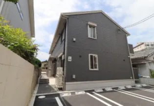 ファーレ【2階】の外観