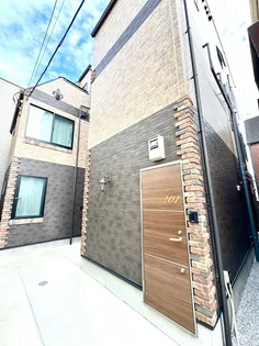 ラ・レジデンス・ル・シェノン【3階】の外観