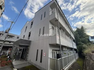 京都府京田辺市三山木上谷浦【マンション】の外観