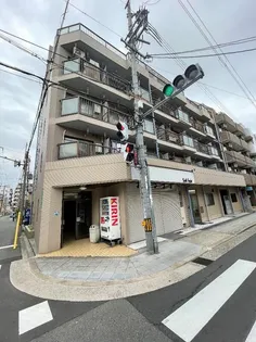 シャトー都島【4階】の外観