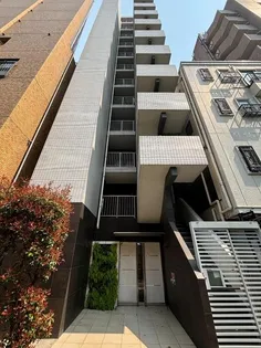 ジェノヴィア西新宿グリーンウォール【10階】の外観