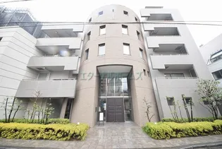 東京都新宿区新小川町【マンション】の外観