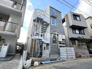 東京都中野区中野1【アパート】の外観