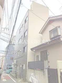 岩ビルの画像