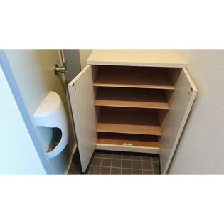 プチハイム【2階】の玄関