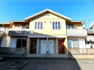 ラヴェルヴィルE・F棟【2階】の外観