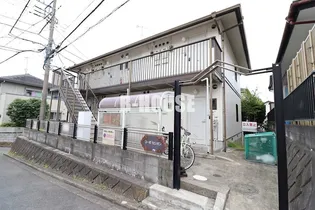 神奈川県平塚市真田4【アパート】の外観