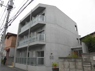 ルシェル川口並木の画像