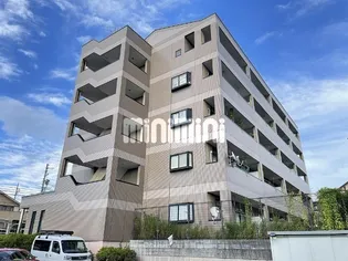 シャトーモンローズの画像