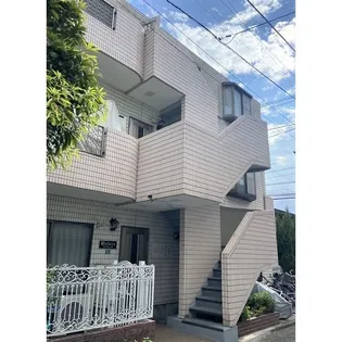 ユニヴェール【2階】の外観