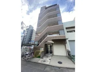 ライジング泉【4階】の外観