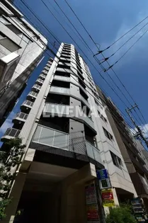 ジェノヴィア新宿早稲田グリーンヴェール【2階】の外観
