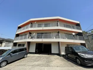 トラストβ【3階】の外観