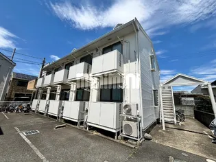ロイヤルハイム【1階】の外観