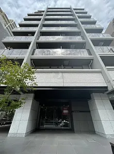 東京都新宿区東五軒町【マンション】の外観