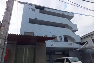 京屋ハイツIII【4階】の外観