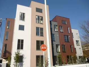 Midpoint【4階】の外観