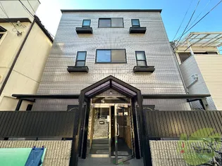 白川マンション【3階】の外観