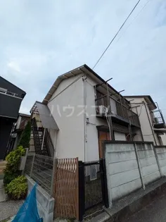 倉島荘【2階】の外観