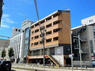 サンプラーザの画像