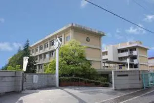 大町東アパート【2階】の周辺