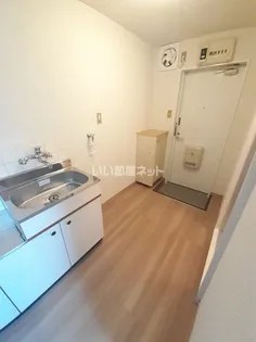 ステーションハイツ【1階】のキッチン