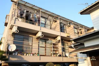 セカンドハイツ【2階】の外観